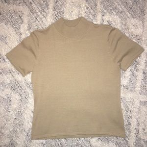 TAHARI wool cream colored shirt